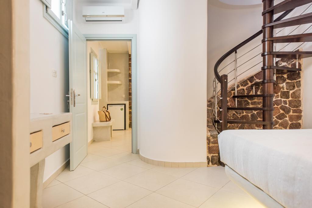 Secret Earth Villas - Santorini Камари Экстерьер фото